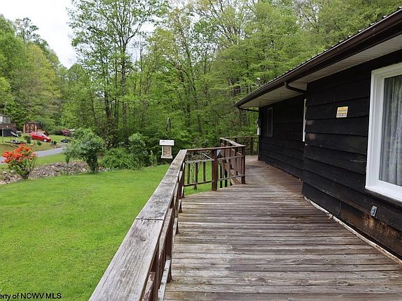 14th image of 965 Evans Run Rd